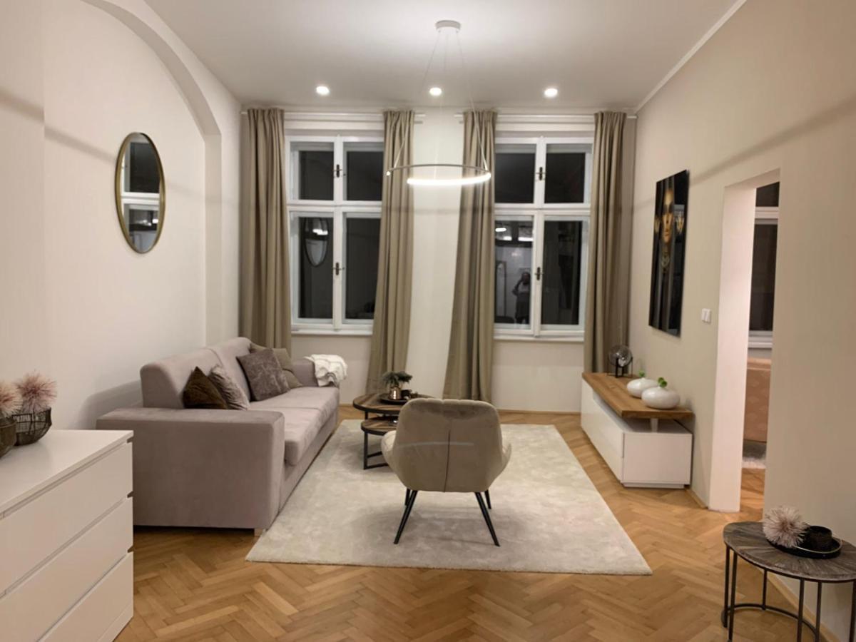 Bella Vista Collonade Apartment Karlovy Vary Luaran gambar